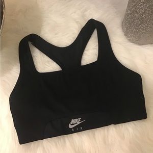 Nike pro women’s sportsbra